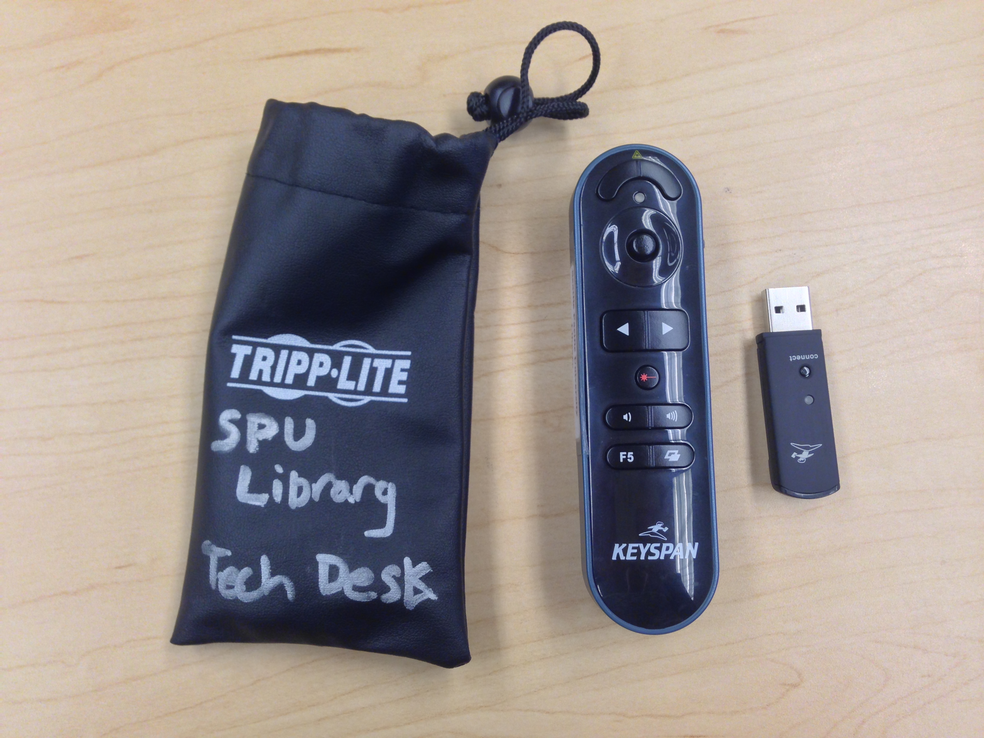 Slide advancer, black carrying pouch, USB drive